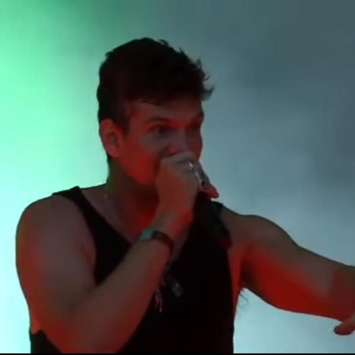 Tudor Chirilă, mesaj puternic pe scena Untold: "În țara noastră sunt două categorii: sclavii și barosanii" - VIDEO