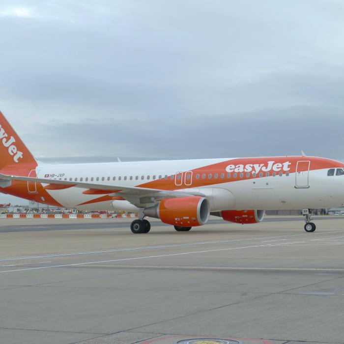 Teroare la bordul unui zbor în Corfu: Avionul a căzut 200 m în gol în timpul turbulențelor