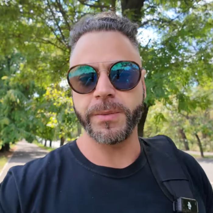 American mutat în România: "Noul vis american e să plecăm din SUA. Viața e mai bună aici" - VIDEO