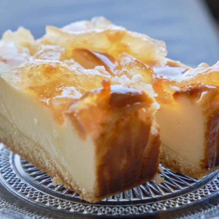 Pasca, simbolistică și mod de gătire. Tarta rituală prezentă la sărbătorile românilor 