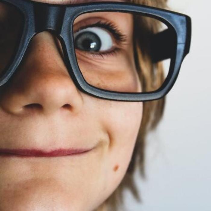 În 2023, în lume, 1 din 3 copii suferea de miopie