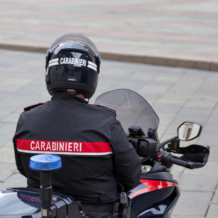 Italia: Un român a încercat să fugă în Franța cu o motocicletă furată 