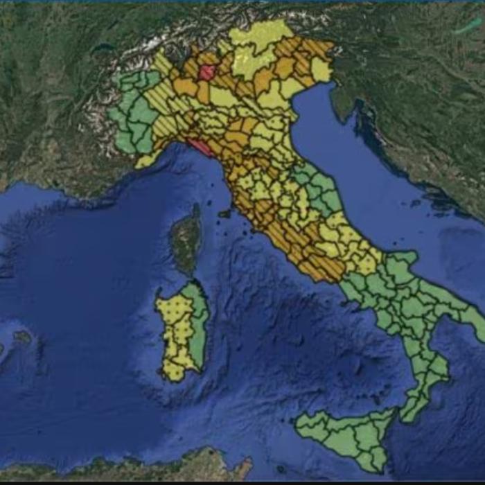 O mare parte din Italia, sub avertizare de vreme rea. Cod roșu în două regiuni