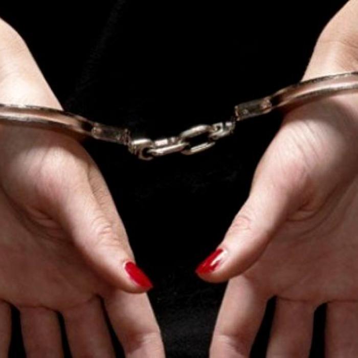 O româncă angajată ca badantă s-a dovedit a fi cel mai mare coșmar al unui bătrân. Femeia a fost condamnată la închisoare