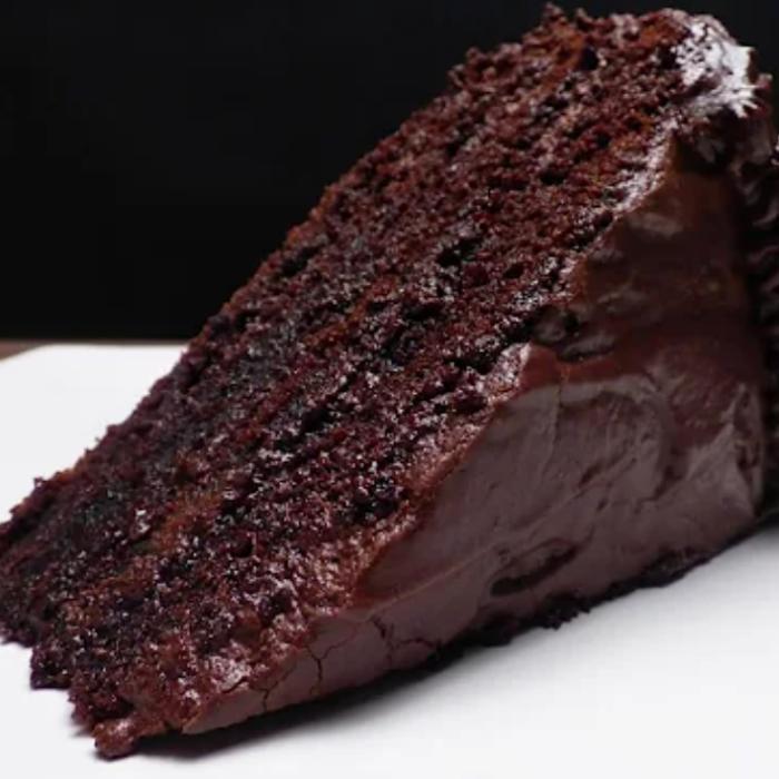 Prăjitura Vampir – Un desert cu ciocolată pentru un Halloween înspăimântător de dulce