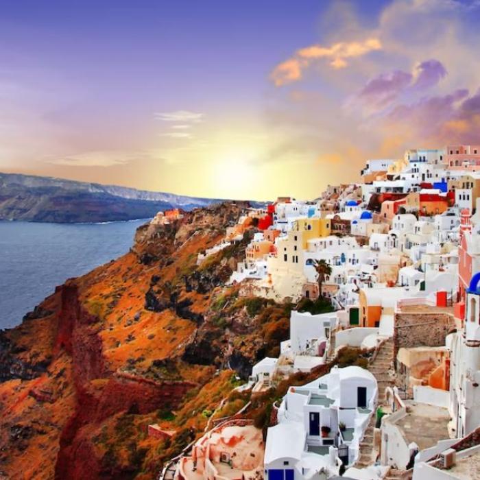 Atenționare de călătorie pentru românii din Grecia. Federațiile sindicale au anunțat o grevă generală