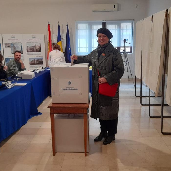 Situație incredibilă. Alegerile s-au anulat în timp ce diaspora încă votează președintele 