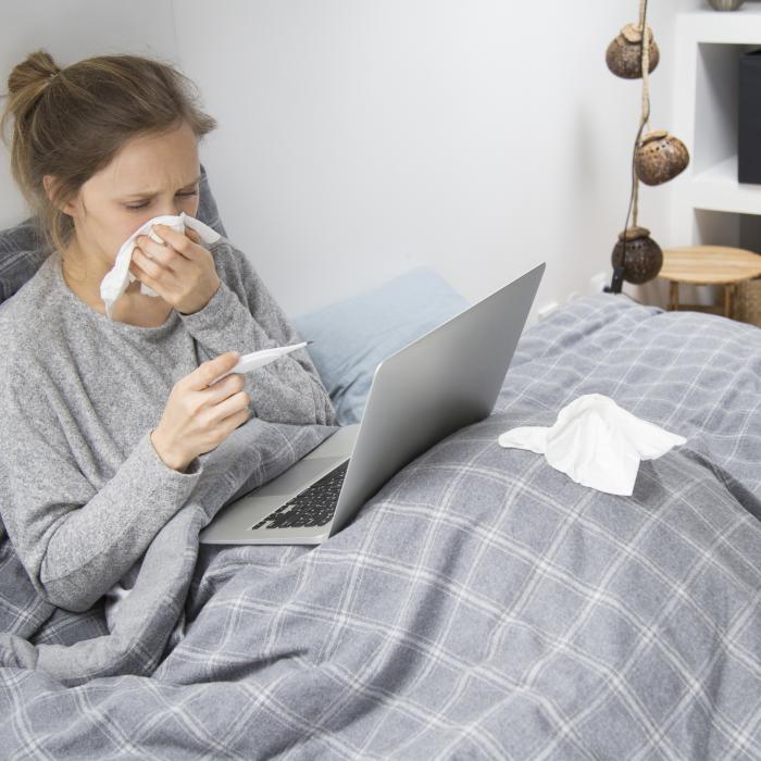 Trei zile de concediu medical fără plată în Germania. Propunerea economiștilor pune pe jar "bolnavul Europei"