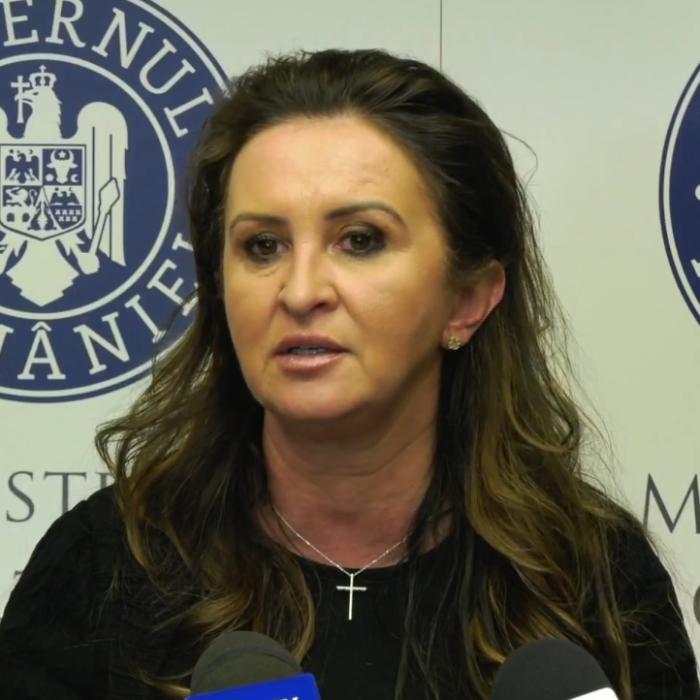 Ministrul Culturii i-a cerut demisia directorului Muzeului de Istorie, dar a refuzat.: "Se desface contractul după 15 zile de preaviz"