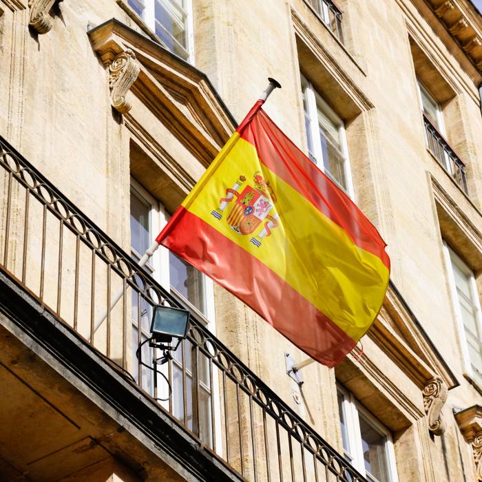 Chirii scumpe și salarii mici: Criza locuințelor îi afectează grav pe tinerii din Spania: O treime încă iau bani de la părinți