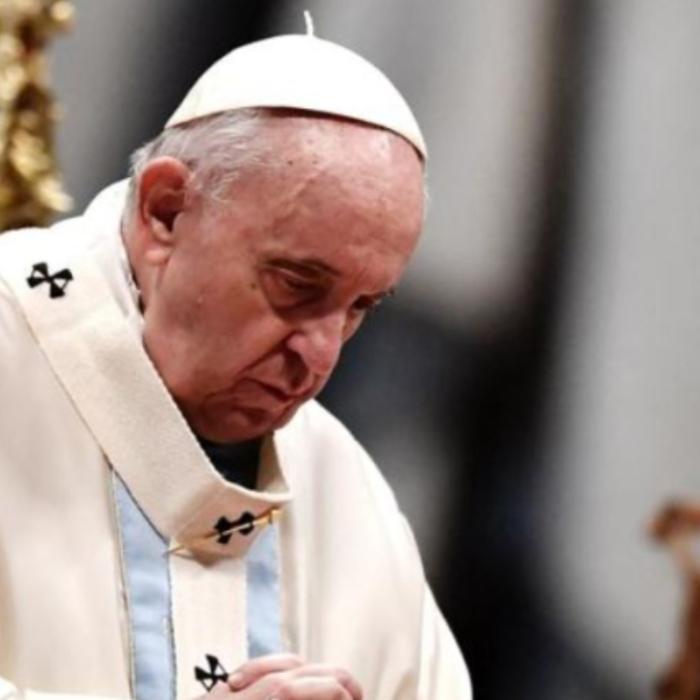 Papa Francisc a încetat din viață