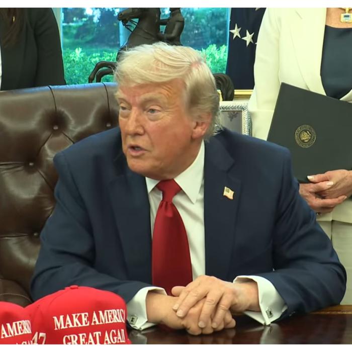 Reacția lui Donald Trump după alegerea noului Papă: "Ce onoare pentru țara noastră!"