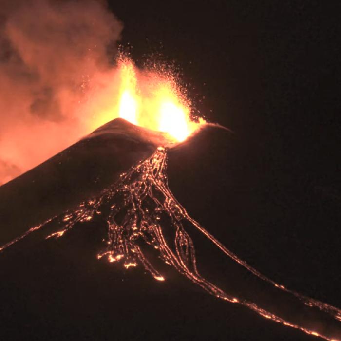 Vulcanul Etna a erupt din nou