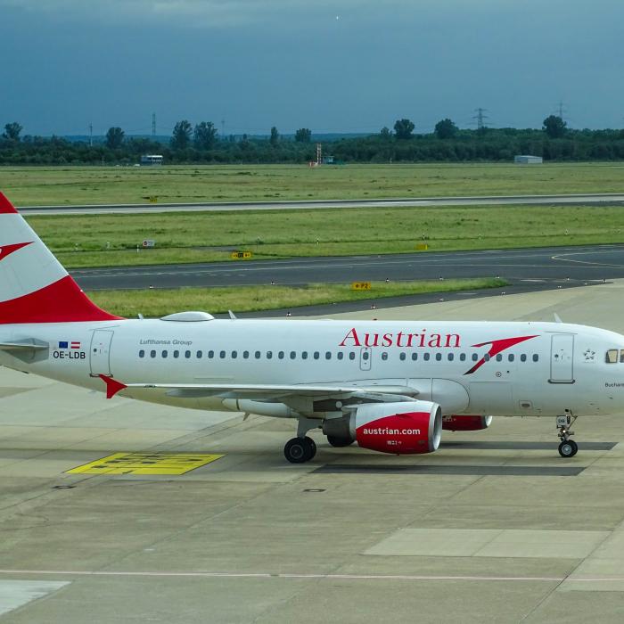 Incident neobișnuit: Un avion care a decolat din Viena spre Grecia, a aterizat tot la Viena după 12 ore de zbor 