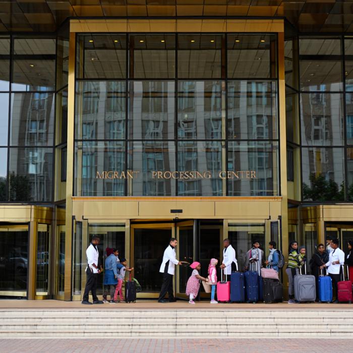 Hotel de lux transformat în centru pentru migranți. Turiștilor li s-au anulat rezervările