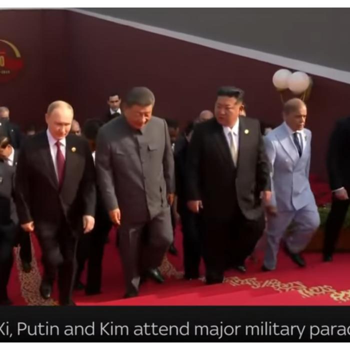 Discuția privată dintre Putin și Xi Jinping, înregistrată de un microfon uitat deschis. Vorbeau despre un lucru aproape ireal