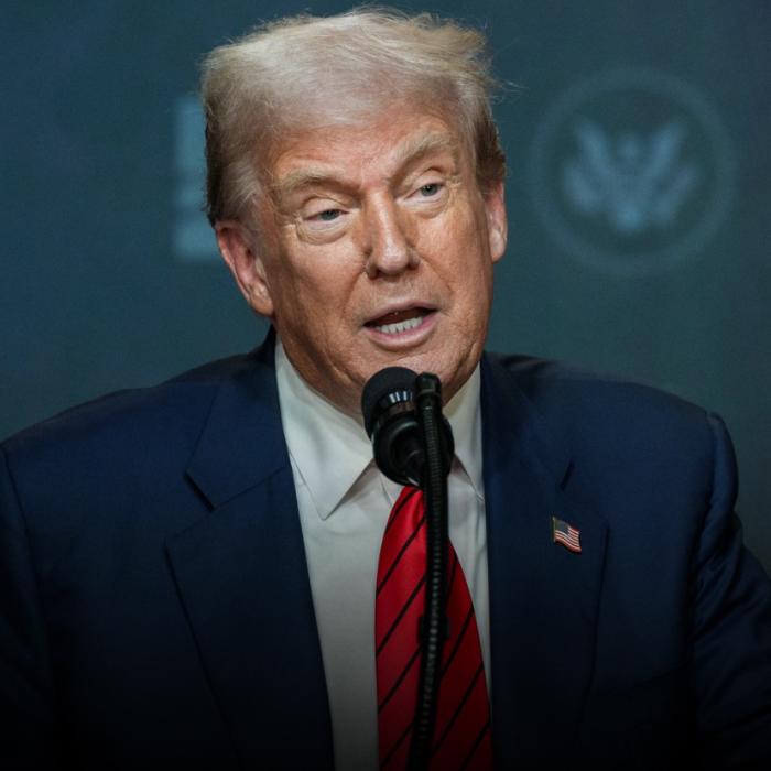Donald Trump redenumeşte Departamentul Apărării în Departamentul de Război
