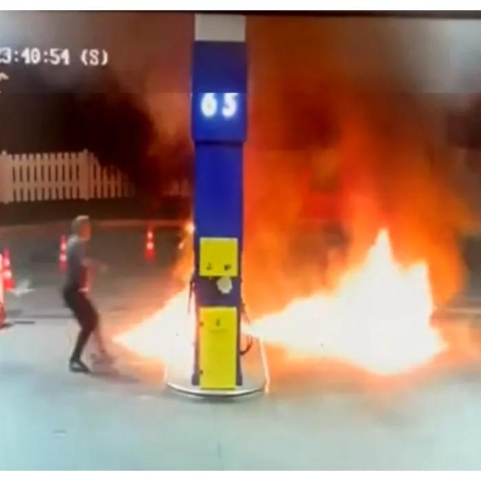 Un român, abia întors din Germania a dat foc unei benzinării din Timiș 