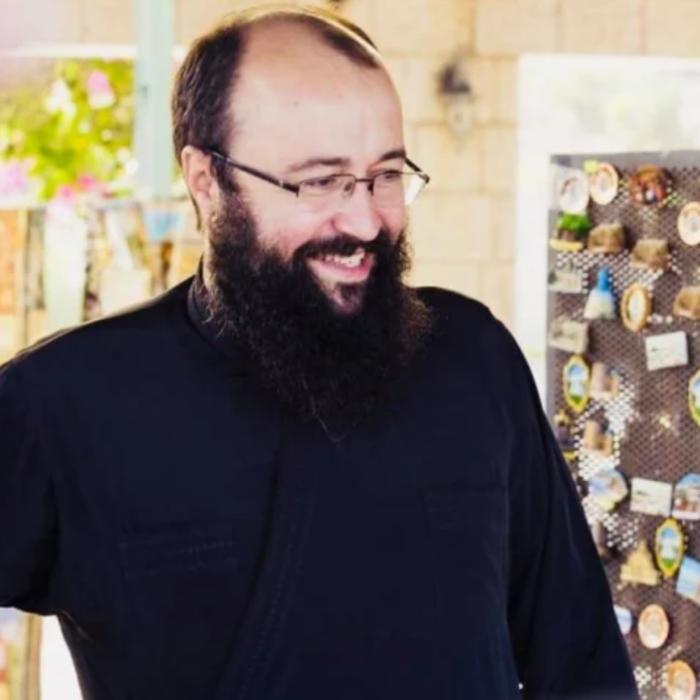 Preotul Visarion Alexa, condamnat la închisoare, chiar de ziua lui. Decizia e definitivă 