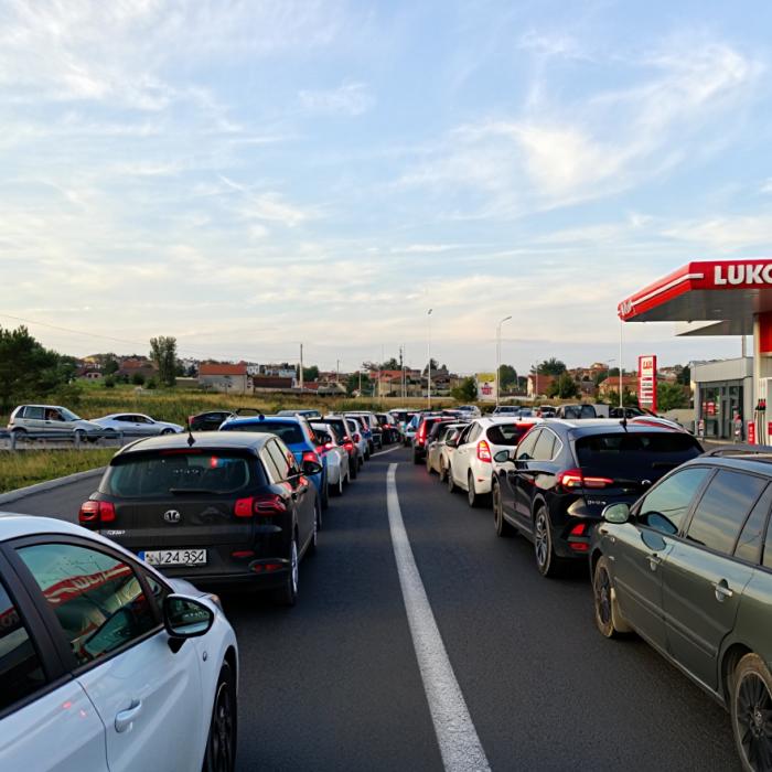 Disperare în Bulgaria: țara poate rămâne fără combustibil, după anunțul lui Trump. Parlamentul a pus sub control total activele Lukoil 