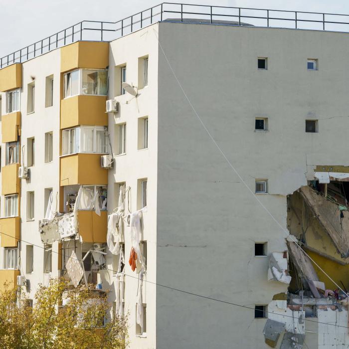 Noi scurgeri de gaz în zona blocului explodat din Rahova