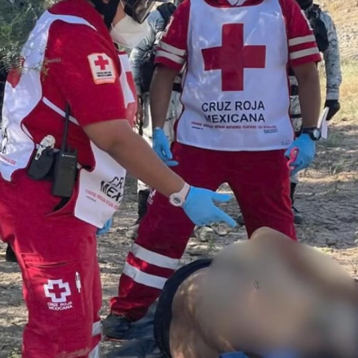 Un român care a vrut să treacă ilegal din Mexic în SUA a căzut de pe zid și și-a rupt piciorul