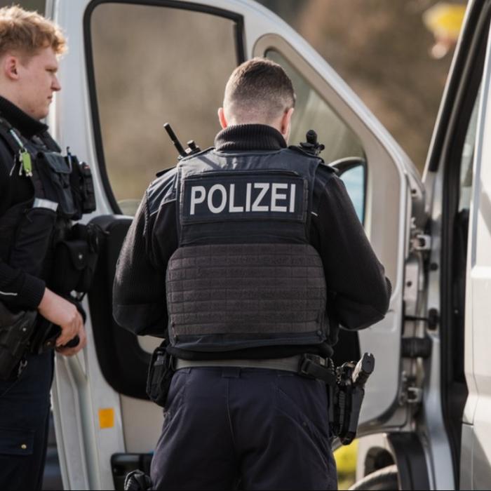 Român arestat în Germania după ce a jefuit o bătrână de 85 de ani