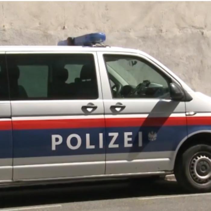 Doi români au lovit mai multe mașini ale poliției austriece, într-o urmărire ca-n filme