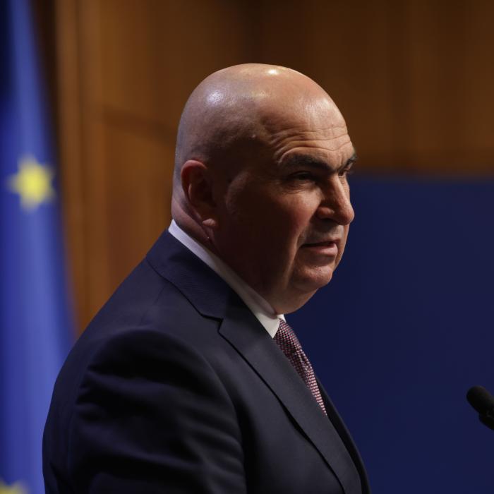 Bolojan, discuție cu președintele Emiratelor Arabe Unite. Culoare de zbor pentru companiile aeriene româneşti