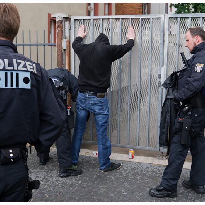 Român din Germania, arestat și judecat după ce a bătut un neamț de 60 de ani 