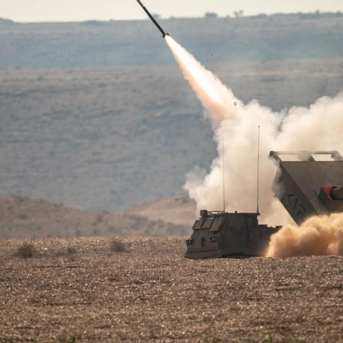 Iranul ameninţă direct România, după ce americanii au adus primele avioane-cisternă în țara noastră 