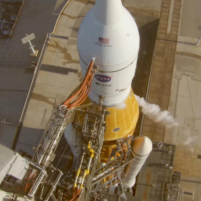 Misiune istorică: NASA a lansat primii astronauţi spre Lună din ultimii peste 50 de ani