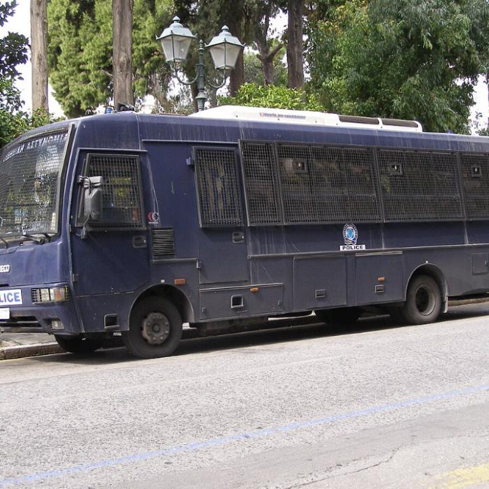 Autorul atacului armat din Atena spune că a acţionat din disperare şi ca protest faţă de serviciile publice