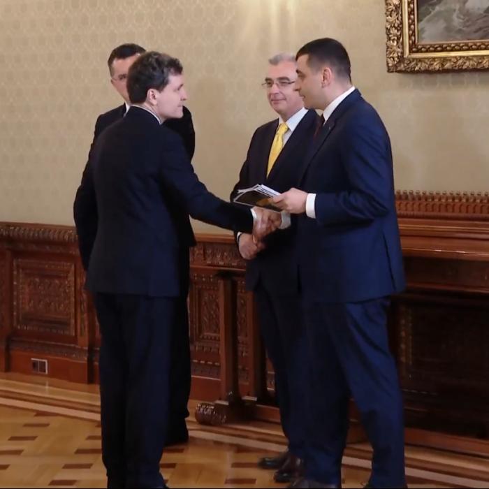 Simion s-a dus la Cotroceni și i-a zis lui Nicușor Dan că AUR vrea să intre la guvernare