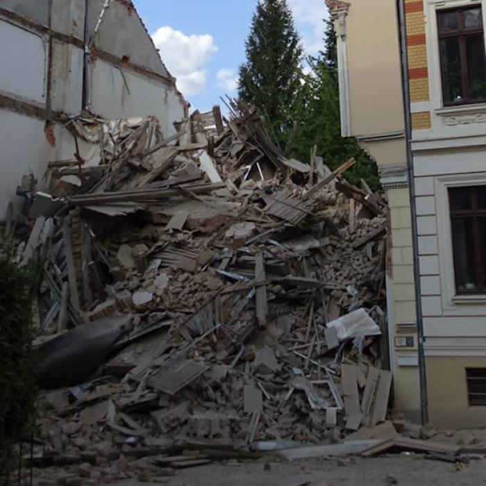 A doua româncă prinsă sub dărâmături, în Germania, a fost găsită moartă