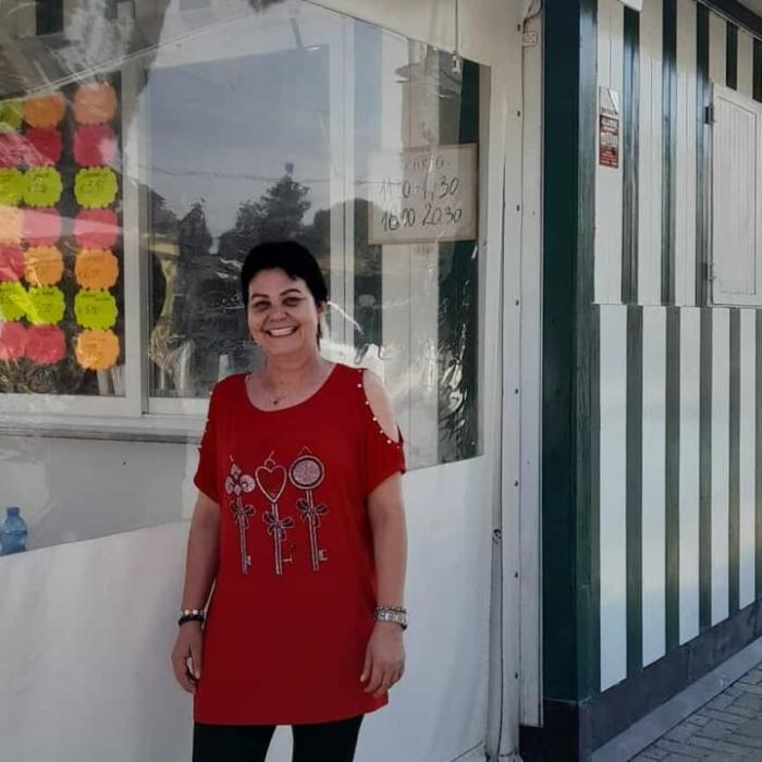 Povestea unei românce care uimește Italia. Daniela și-a deschis un magazin, după momente cumplite