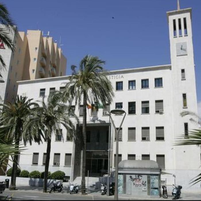 Afacerist din Spania, condamnat la închisoare după ce a angajat la negru 14 muncitori români