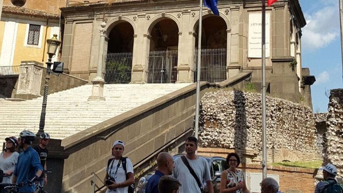 primarie_roma_steaguri