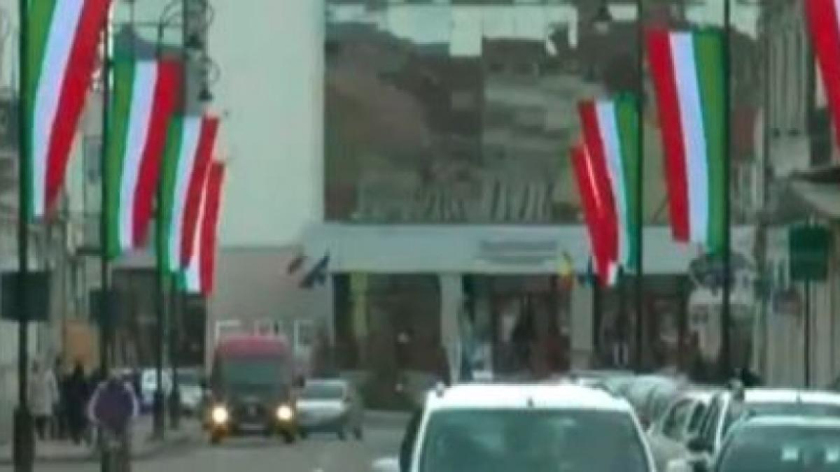 covasna_dupa_primarul_din_sfantu_gheorghe_si_edilul_din_targu_secuiesc_a_refuzat_sa_arboreze_steagul_romaniei_de_ziua_maghiarilor_de_pretutindeni_ce_au_patit_cei_doi_275630