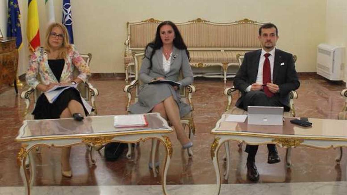 natalia_intotero_italia_mai