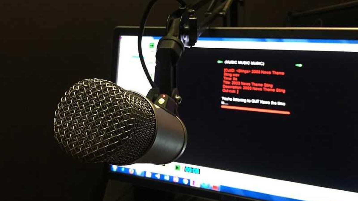 microfon_radio_talk_show