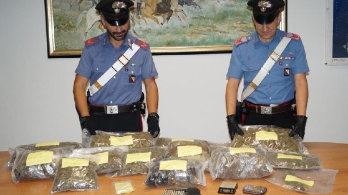 roman_italia_bomba_arsenal