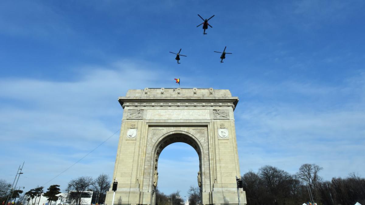 arcul_de_triumf_parada_nationala