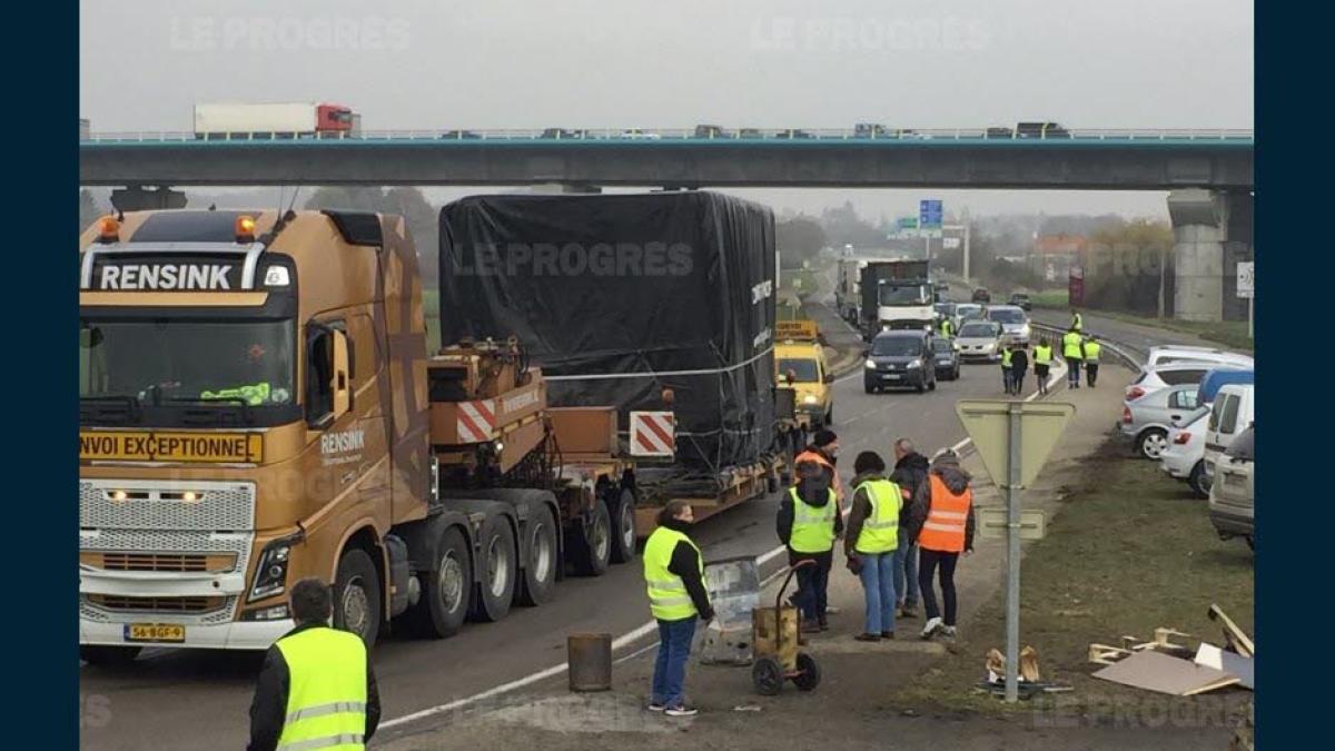 sofer_tir_roman_batut_franta_veste_galbene