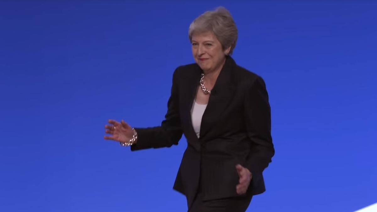theresa_may_dans