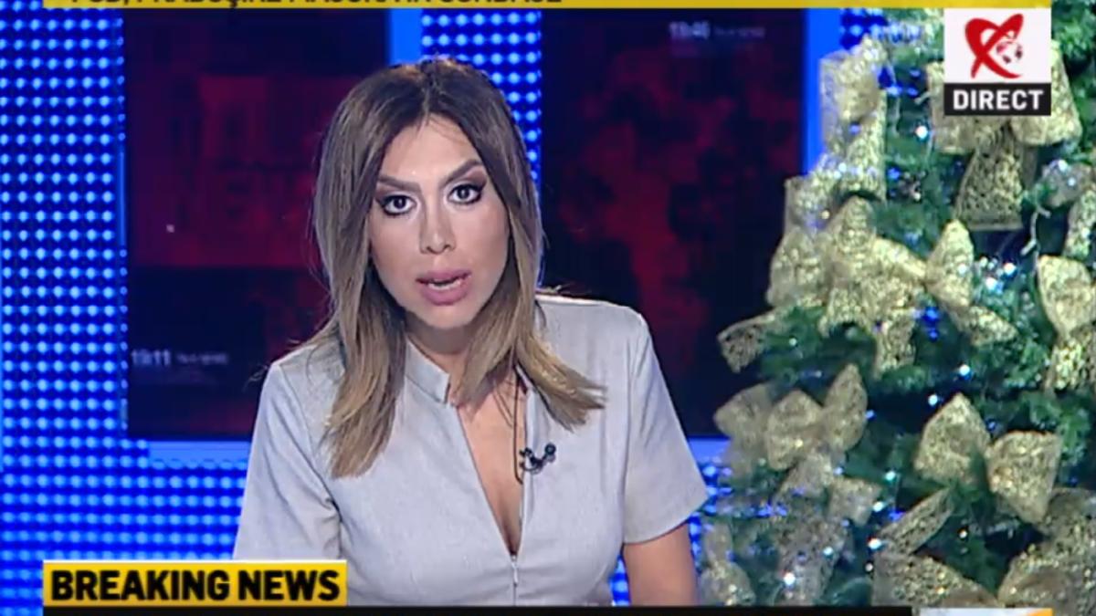 denise_rifai_decolteu