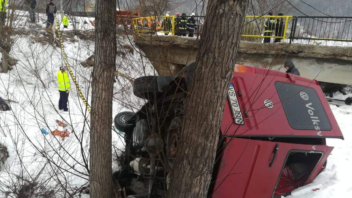 accident_microbuz_romani_italia