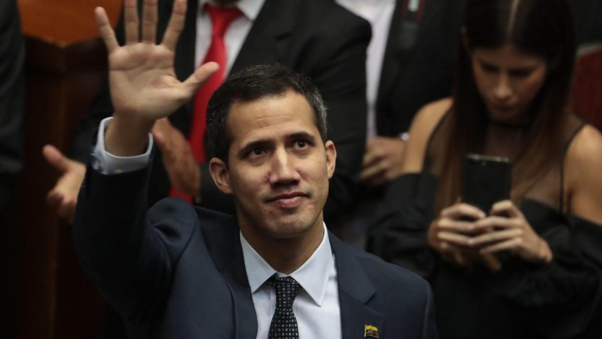 juan_guaido_vaaju_com