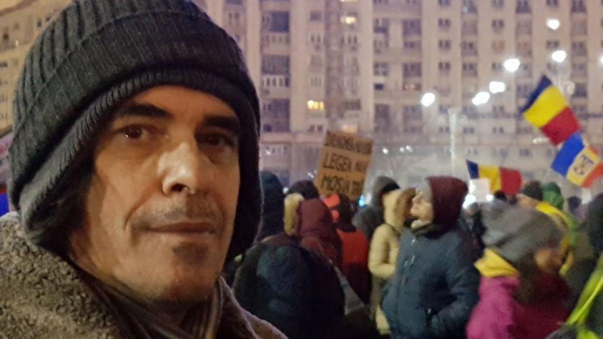 mircea_cartarescu_protest