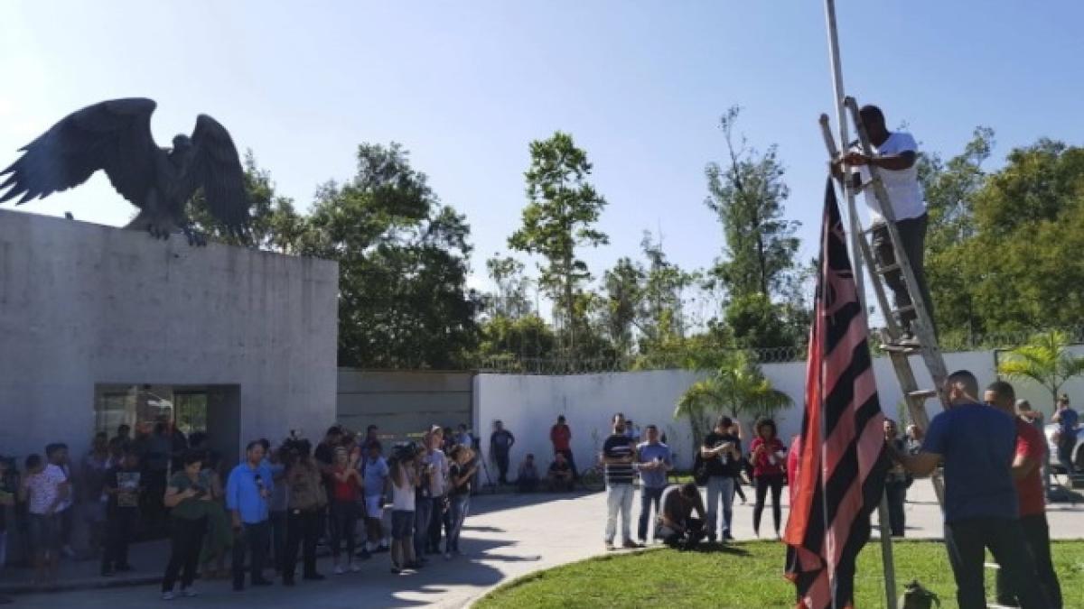 brazilia_doliu_national_incendiu_flamengo